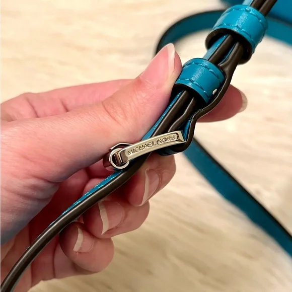 RARE Michael Kors Floral Sequined Leather Satchel - Picture 3 of 10